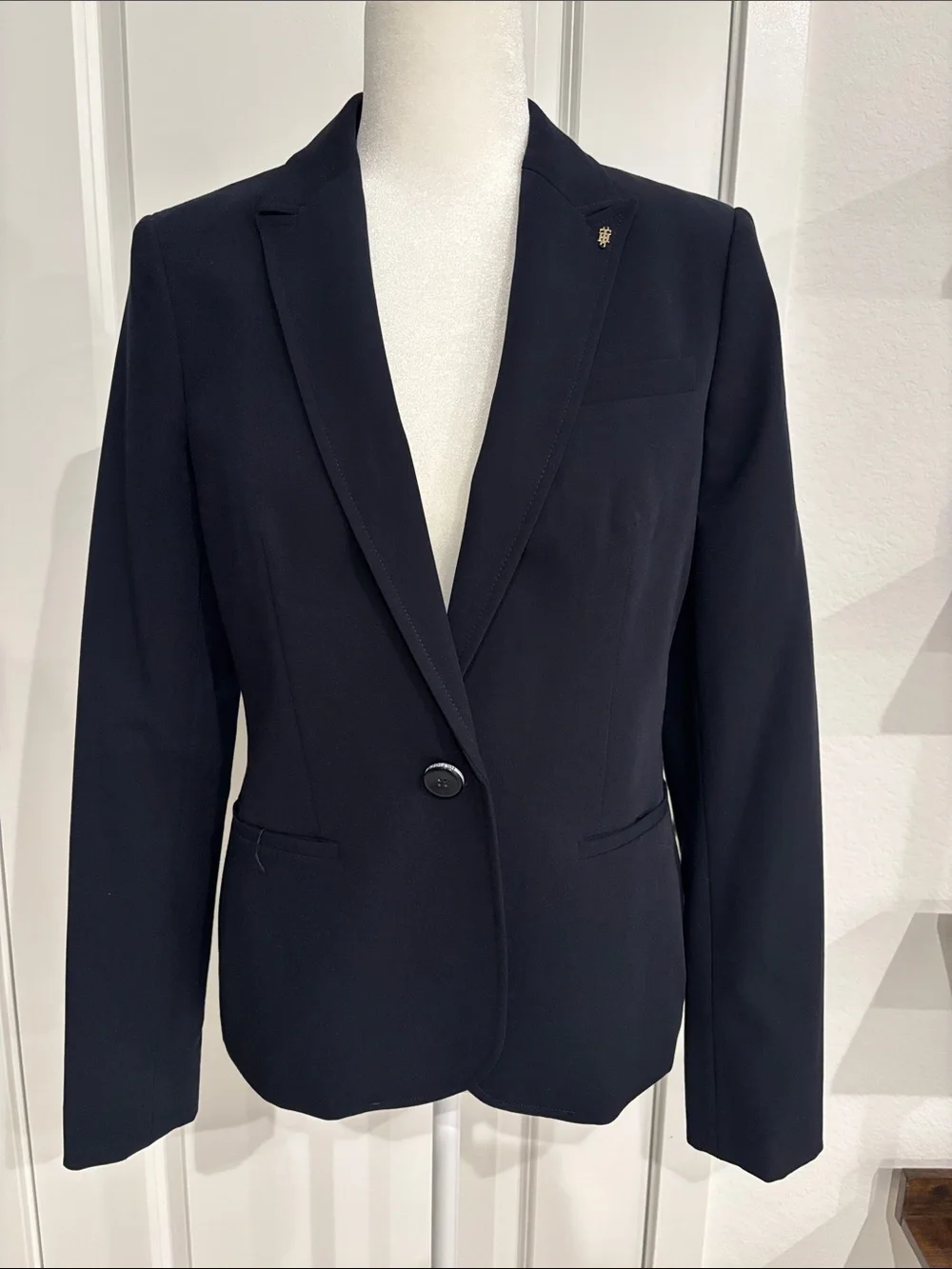 Tommy Hilfiger Navy Blue Single-Button Tailored Blazer